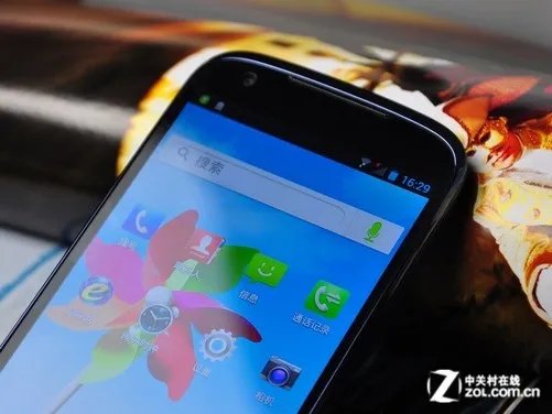 精湛拉丝质感 5英寸双通中兴N986评测