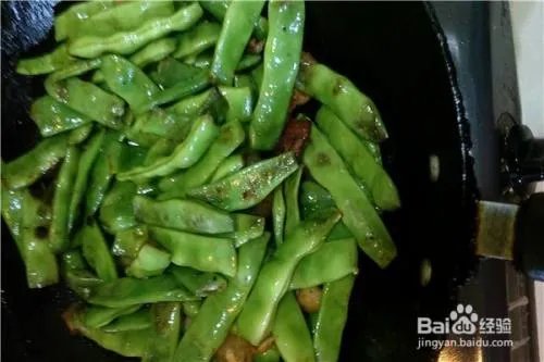 东北豆角炖肉的家常做法大全