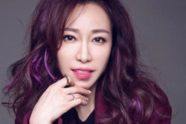 金池十大热门歌曲排行榜：《另一半》上榜，第三句句扎心