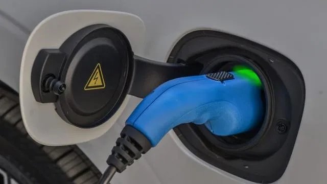 新款沃尔沃xc60是否有新能源版本？