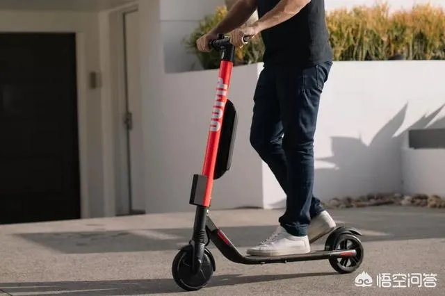 你知道世界第一笨的贼是谁吗?