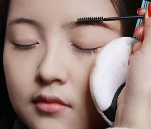 怎样变身昕薇圣诞妆容