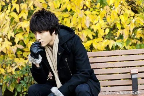 美军高调宣布要过台海 耍什么花样