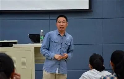 昆明市杨晓斌简历