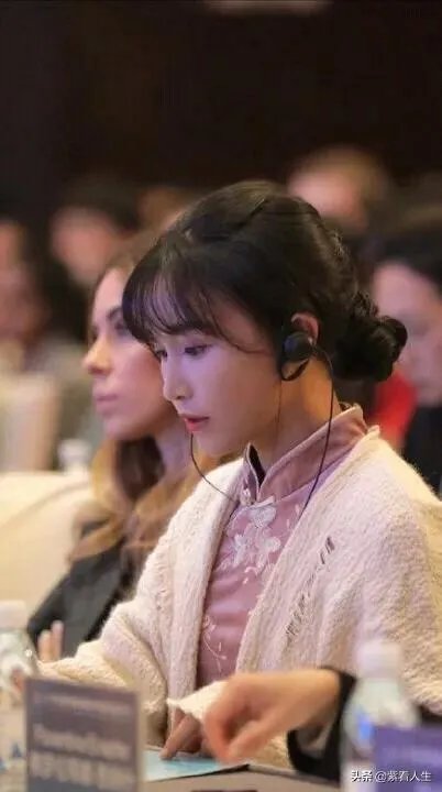 网红当选全国青联委员，你怎么看？