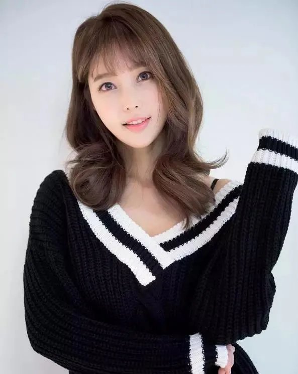 自来卷适合什么样的发型？