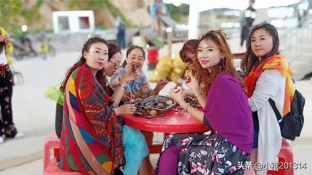 去海边玩都要带什么？