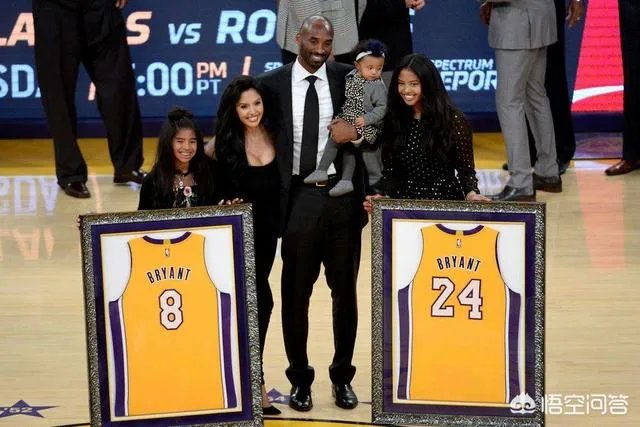 湖人队会给科比塑雕像吗?