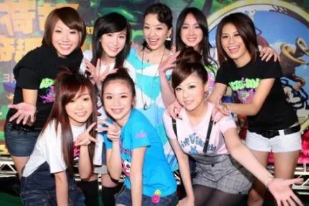 黑涩会成员meinei叫什么