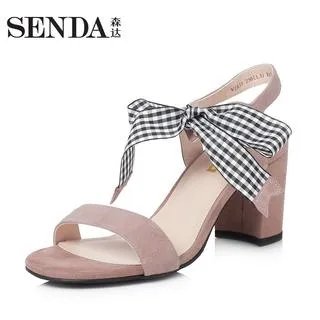 女士高跟凉鞋多少钱一双