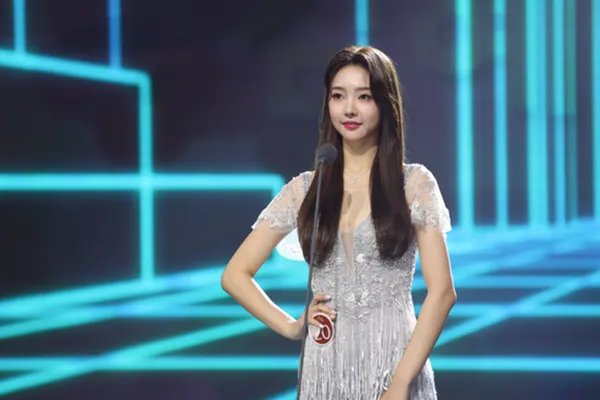 韩国小姐冠军诞生，网友称都长得差不多，那是咋选出来的？