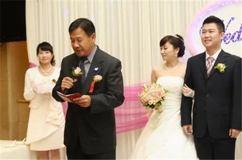 主婚人和证婚人的区别 选证婚人主婚人要注意什么