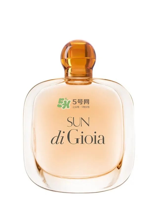 阿玛尼寄情女士香水有几款_每款是什么味道