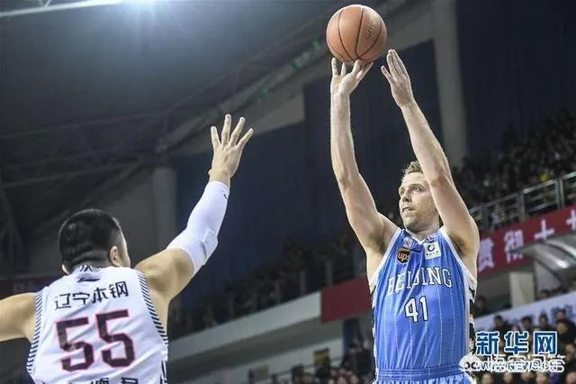 北京对辽宁第四场谁会赢？