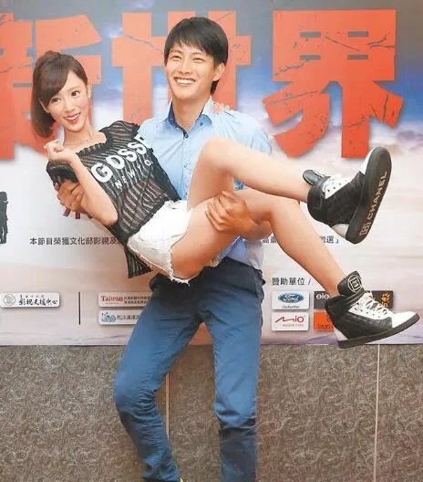 演员张庭瑚图片流出  《新世界》与杨可凡假戏真做