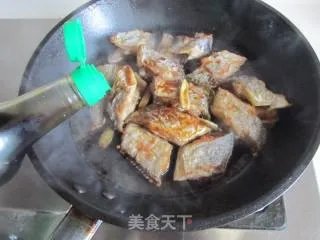 家常烧带鱼