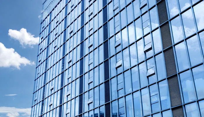 制作玻璃的主要原料 玻璃如何制作