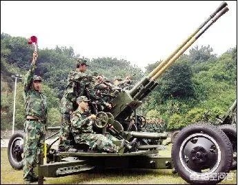 如果用高炮打坦克，会怎么样？