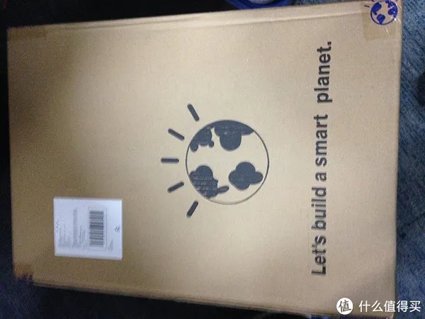 我去年买了个包，双肩的 — IBM 智慧地球 P3960 TUMI致敬款双肩包 开箱