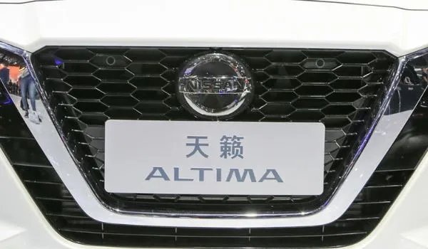 altima叫什么,alfa romeo什么车