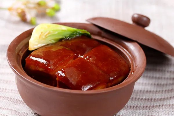 东坡肉是哪里的菜系?属于什么地方的菜?