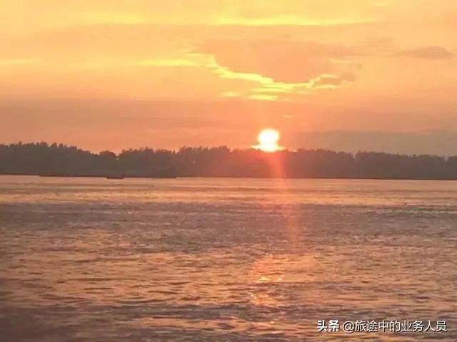 海南旅游业这几年有什么让你觉得进步的地方?