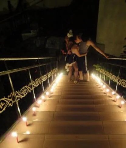 李东学叶璇图片中过分亲密 网传两人恩怨情仇