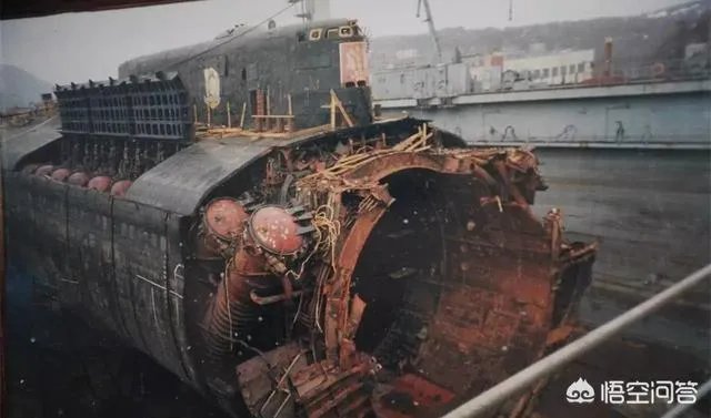 石凉档案俄罗斯库尔斯号潜艇事件