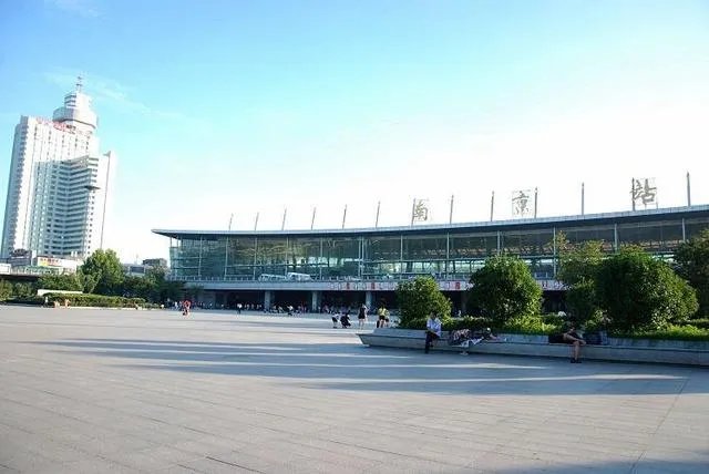 巴里坤县城镇明氏烧饼店