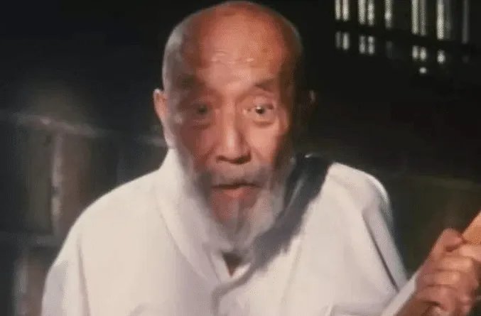 75岁才入娱圈,资产曾超李嘉诚的李名炀,到底是什么人?