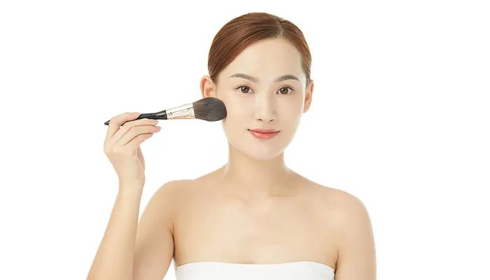 散粉和蜜粉的区别 散粉和蜜粉有什么区别