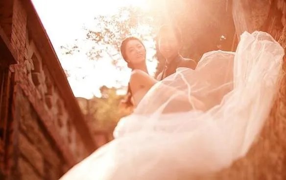 三亚婚纱摄影前十强都有哪些 三亚口碑好的婚纱店有哪些