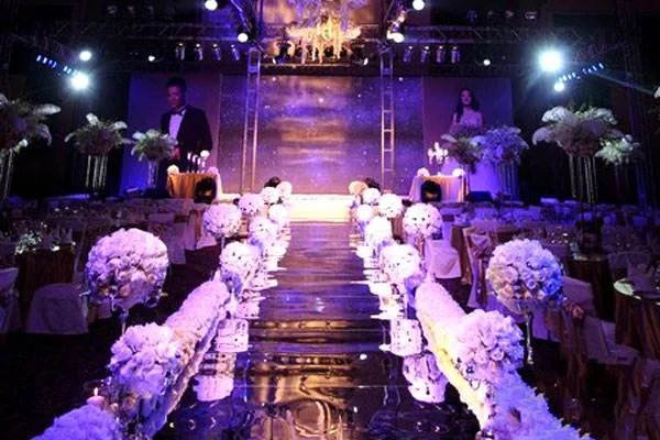 婚礼策划师月收入多少 婚礼策划师要学什么才能胜任