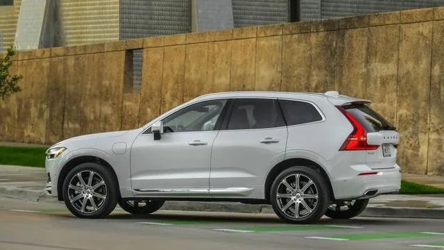 新款沃尔沃xc60是否有新能源版本？