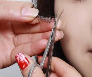 怎样变身昕薇圣诞妆容