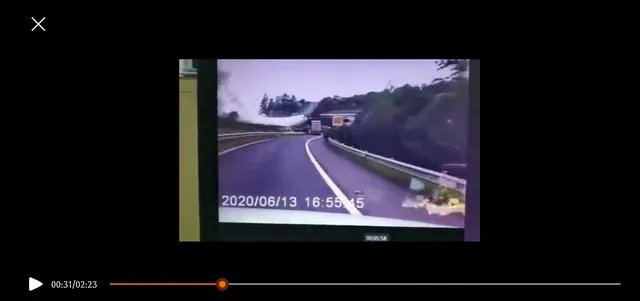 如何理解交警称温岭槽罐车爆炸系单车事故？未与任何车辆接触的情况下，槽罐车为什么会发生爆炸？