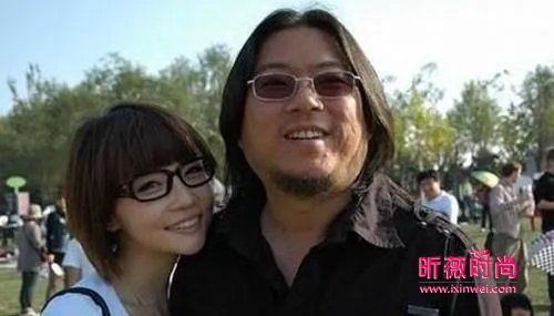 高晓松显赫的家庭背景：高晓松有几任老婆揭秘