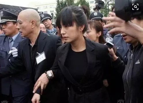 严顺开的追悼会在哪里开的？都谁来了？