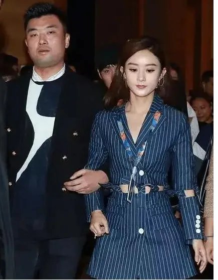 赵丽颖挺经纪人这事你们怎么看