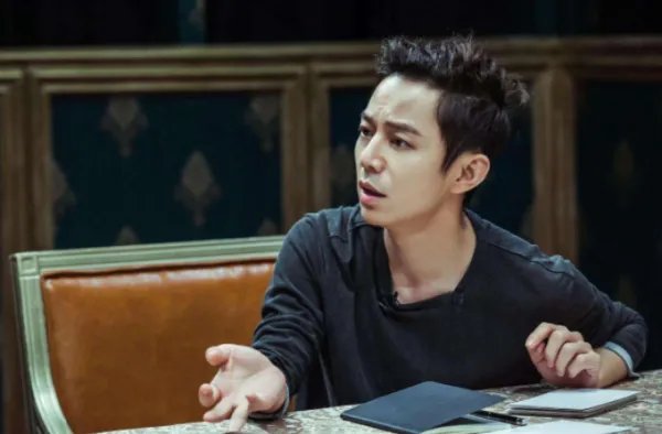 何炅、包贝尔等多位明星报警,娱乐圈究竟发生了什么?