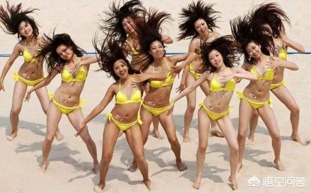 沙滩排球也有排球宝贝，这是出于什么目的？你怎么看？