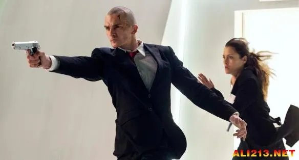 光头高调回归！《杀手：代号47》第二部电影预告首曝