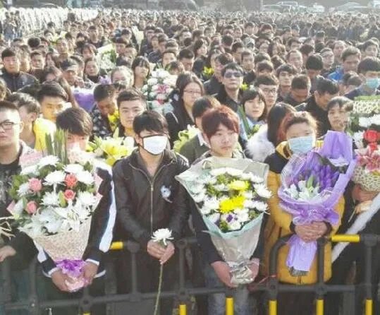 姚贝娜遗体火化照片流出 还原偷拍事件真相