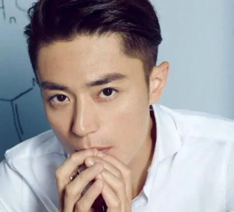 霍建华拍千金百分百强吻陈乔恩 自曝吻戏不给对方伸舌头