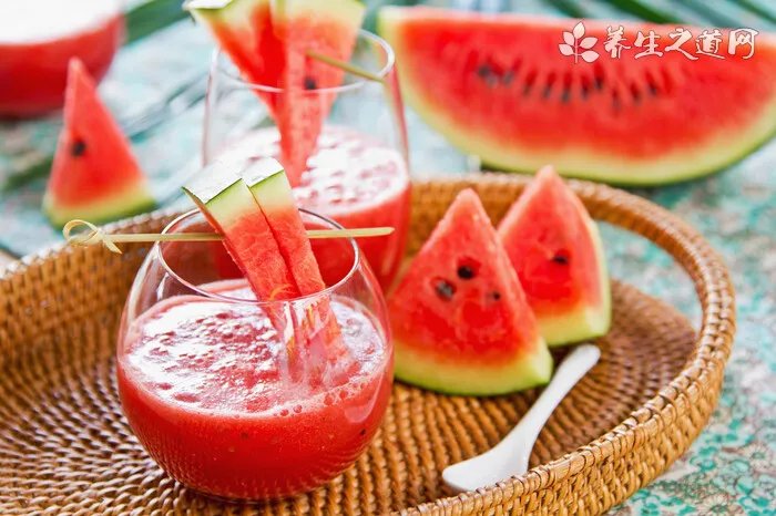 新车快速除异味的方法