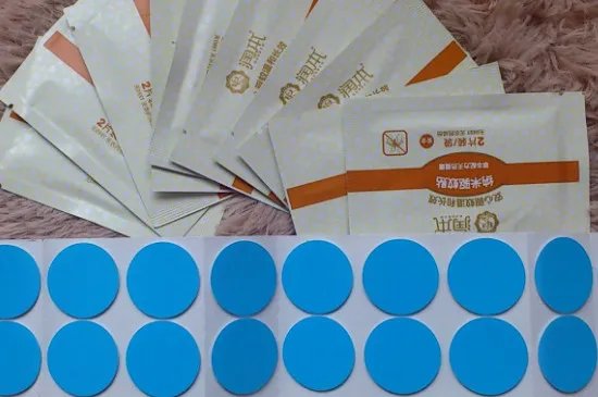 防蚊贴怎么使用