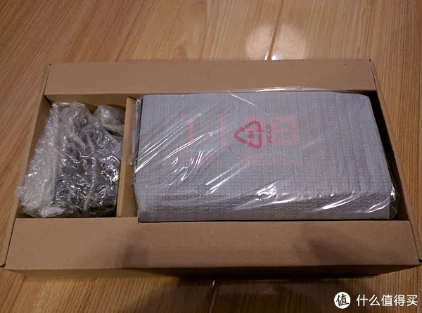 Oregon SCIENTIFIC 欧西亚 RAR391P 投影钟 开箱