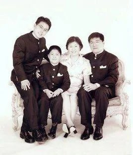 张茵家族的介绍