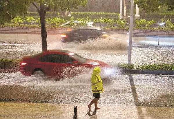 河南为何会突然成为全国强降雨中心？都有哪些原因呢？