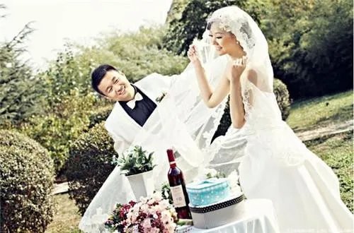 结婚歌曲有哪些 2017 流行的八首结婚歌曲推荐